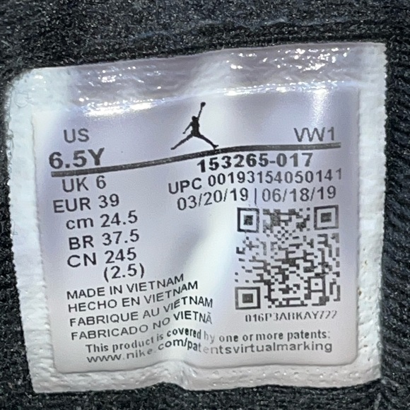Nike Air Jordan 12 Retro Reverse Taxi 2019 Youth 6.5 - Picture 9 of 10